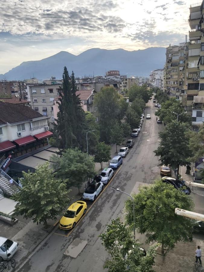 Ciak Apartment 2 Tirana Exteriör bild
